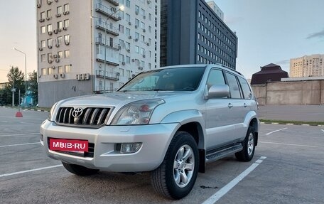 Toyota Land Cruiser Prado 120 рестайлинг, 2008 год, 3 150 000 рублей, 11 фотография