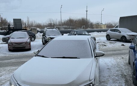 Toyota Camry, 2017 год, 2 400 000 рублей, 3 фотография