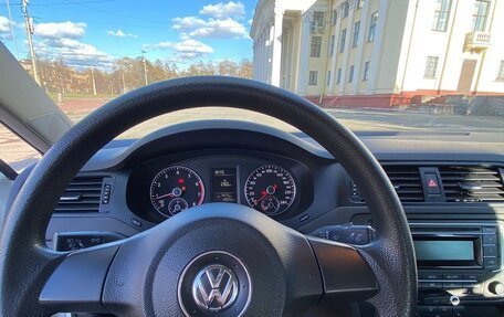 Volkswagen Jetta VI, 2014 год, 1 390 000 рублей, 14 фотография