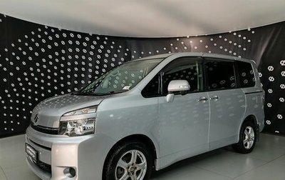 Toyota Voxy II, 2011 год, 1 463 000 рублей, 1 фотография