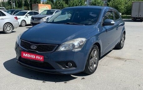 KIA cee'd I рестайлинг, 2011 год, 850 000 рублей, 1 фотография