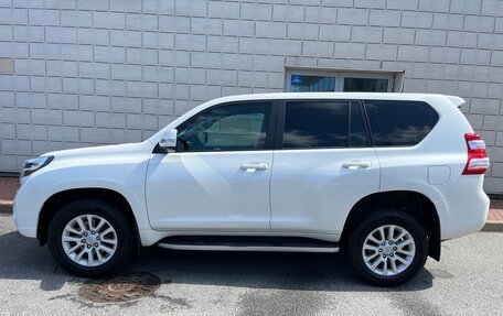 Toyota Land Cruiser Prado 150 рестайлинг 2, 2015 год, 3 850 000 рублей, 6 фотография