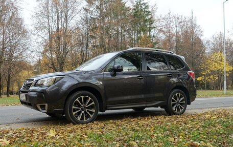 Subaru Forester, 2016 год, 3 000 000 рублей, 2 фотография