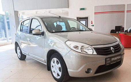 Renault Sandero I, 2013 год, 961 000 рублей, 3 фотография