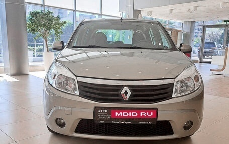 Renault Sandero I, 2013 год, 961 000 рублей, 2 фотография