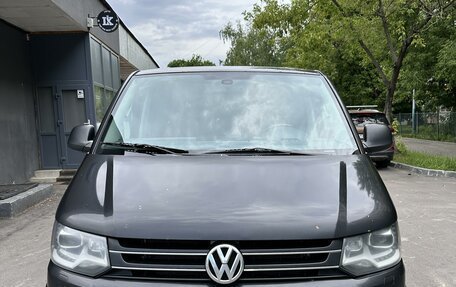 Volkswagen Multivan T5, 2012 год, 1 952 000 рублей, 2 фотография