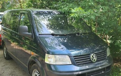 Volkswagen Transporter T5 рестайлинг, 2004 год, 900 000 рублей, 1 фотография