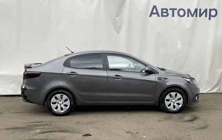 KIA Rio III рестайлинг, 2015 год, 990 000 рублей, 4 фотография