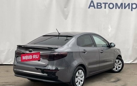 KIA Rio III рестайлинг, 2015 год, 990 000 рублей, 5 фотография