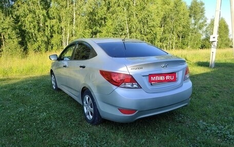 Hyundai Solaris II рестайлинг, 2014 год, 960 000 рублей, 8 фотография