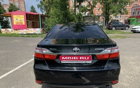 Toyota Camry, 2016 год, 1 795 000 рублей, 5 фотография