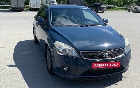 KIA cee'd I рестайлинг, 2011 год, 850 000 рублей, 3 фотография