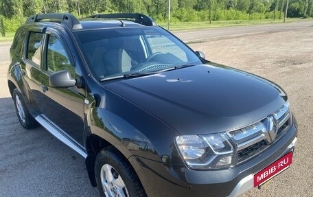 Renault Duster I рестайлинг, 2017 год, 1 750 000 рублей, 7 фотография