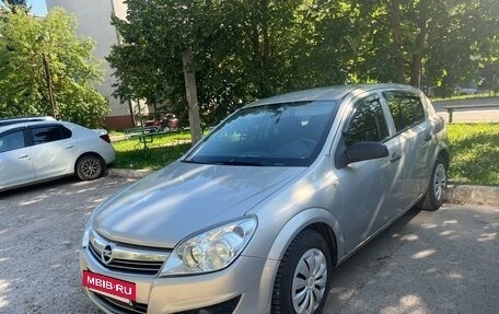 Opel Astra H, 2008 год, 560 000 рублей, 2 фотография