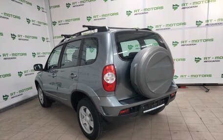 Chevrolet Niva I рестайлинг, 2013 год, 559 000 рублей, 4 фотография