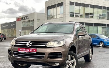 Volkswagen Touareg III, 2011 год, 1 940 000 рублей, 1 фотография