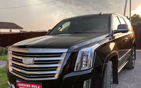 Cadillac Escalade IV, 2016 год, 6 500 000 рублей, 3 фотография