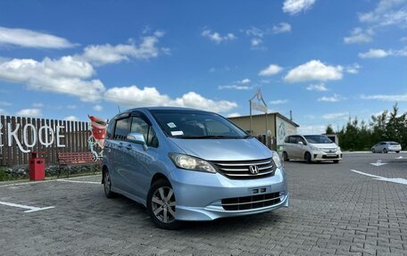 Honda Freed I, 2011 год, 960 000 рублей, 2 фотография