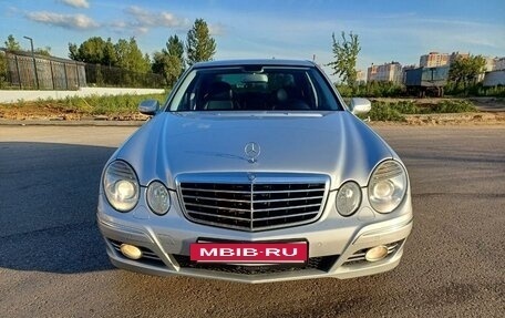 Mercedes-Benz E-Класс, 2008 год, 1 569 000 рублей, 3 фотография