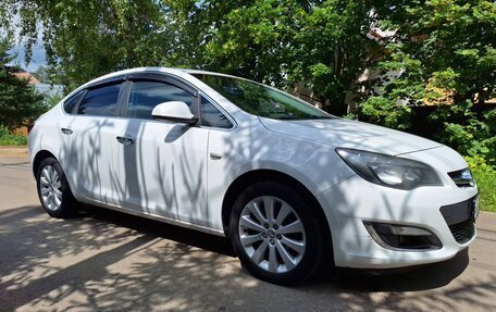 Opel Astra J, 2013 год, 700 000 рублей, 7 фотография