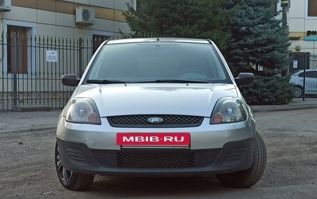 Ford Fiesta, 2007 год, 440 000 рублей, 2 фотография