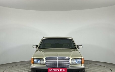 Mercedes-Benz S-Класс, 1984 год, 550 000 рублей, 3 фотография