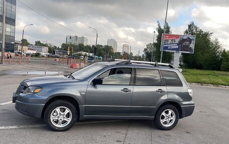 Mitsubishi Outlander III рестайлинг 3, 2004 год, 560 000 рублей, 3 фотография