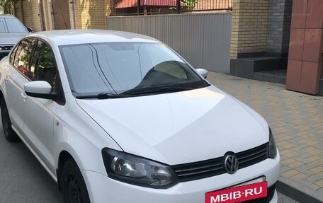 Volkswagen Polo VI (EU Market), 2012 год, 790 000 рублей, 2 фотография