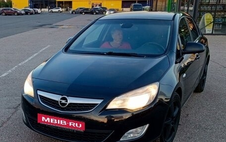 Opel Astra J, 2011 год, 680 000 рублей, 5 фотография