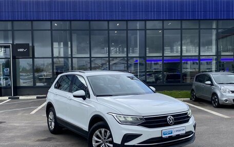 Volkswagen Tiguan II, 2021 год, 2 699 000 рублей, 3 фотография