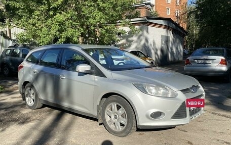 Ford Focus III, 2014 год, 930 000 рублей, 2 фотография