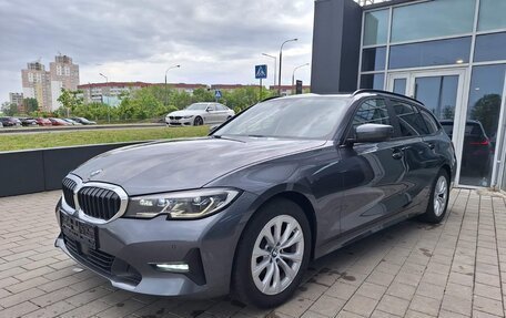 BMW 3 серия, 2020 год, 2 800 000 рублей, 3 фотография