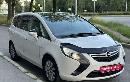 Opel Zafira C рестайлинг, 2013 год, 1 149 000 рублей, 3 фотография