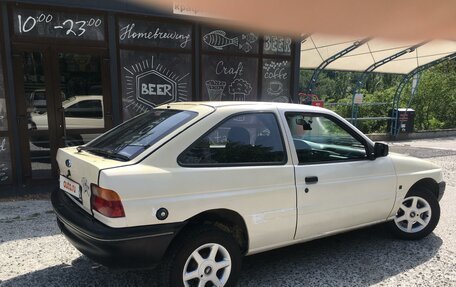 Ford Escort V, 1990 год, 230 000 рублей, 6 фотография