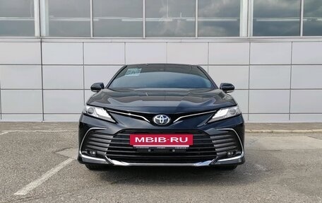 Toyota Camry, 2023 год, 4 100 000 рублей, 2 фотография