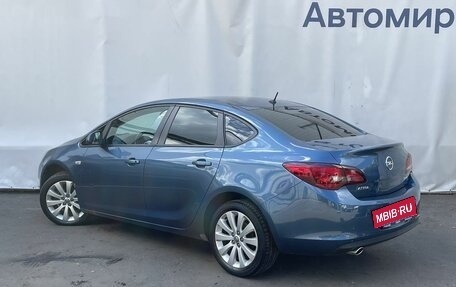 Opel Astra J, 2013 год, 840 000 рублей, 7 фотография