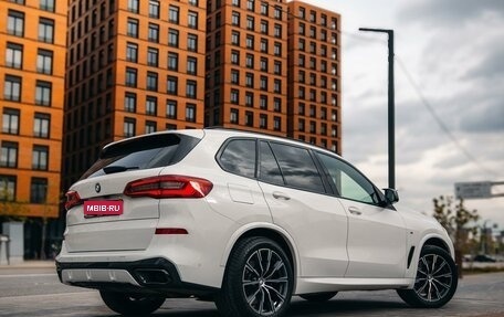 BMW X5, 2019 год, 6 350 000 рублей, 4 фотография