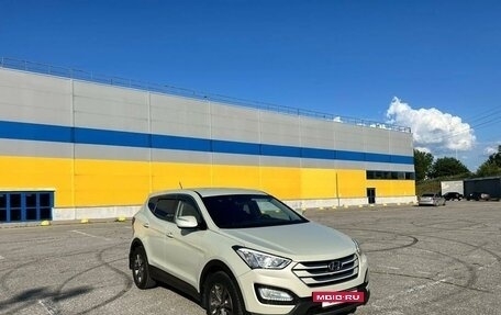 Hyundai Santa Fe III рестайлинг, 2013 год, 2 300 000 рублей, 3 фотография