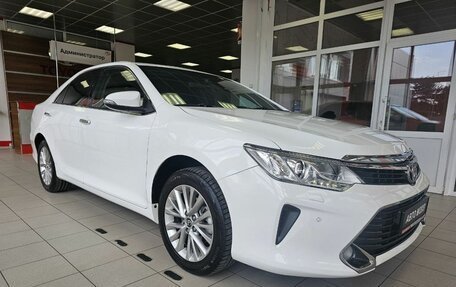 Toyota Camry, 2015 год, 2 785 000 рублей, 6 фотография