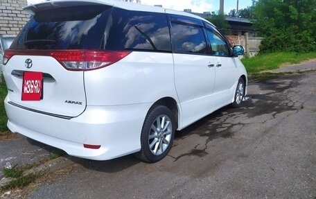 Toyota Estima III рестайлинг -2, 2010 год, 2 150 000 рублей, 6 фотография