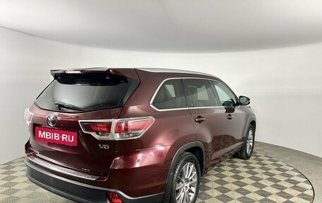 Toyota Highlander III, 2015 год, 3 200 000 рублей, 4 фотография