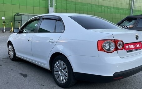 Volkswagen Jetta VI, 2010 год, 700 000 рублей, 8 фотография