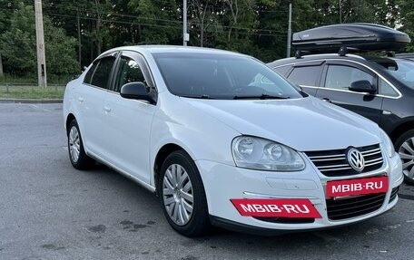 Volkswagen Jetta VI, 2010 год, 700 000 рублей, 10 фотография