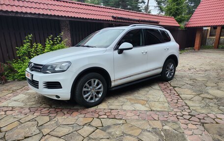 Volkswagen Touareg III, 2014 год, 2 320 000 рублей, 2 фотография