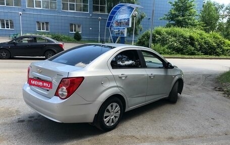 Chevrolet Aveo III, 2014 год, 870 000 рублей, 3 фотография