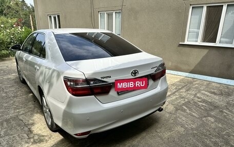 Toyota Camry, 2015 год, 2 000 000 рублей, 3 фотография