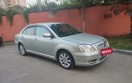 Toyota Avensis III рестайлинг, 2005 год, 730 000 рублей, 3 фотография