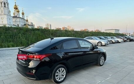 Hyundai Solaris II рестайлинг, 2018 год, 1 100 000 рублей, 6 фотография