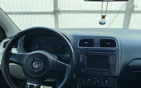 Volkswagen Polo VI (EU Market), 2012 год, 730 000 рублей, 9 фотография