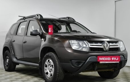 Renault Duster I рестайлинг, 2017 год, 925 000 рублей, 3 фотография